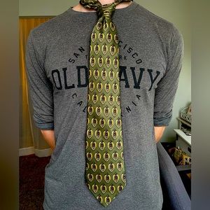 This is a Vintage Villa Bugatti tie.